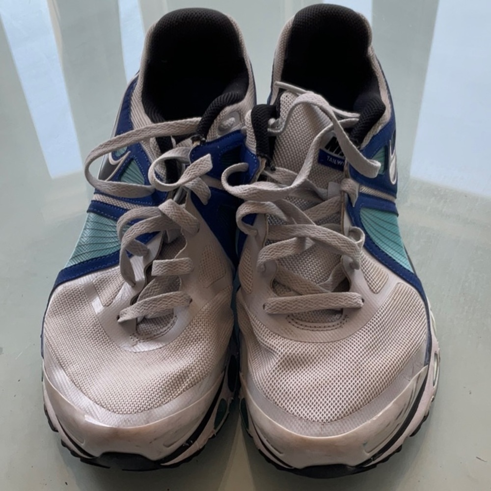 Nike Tailwind 4